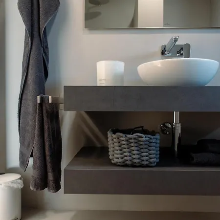 Herzmoar Apartament *